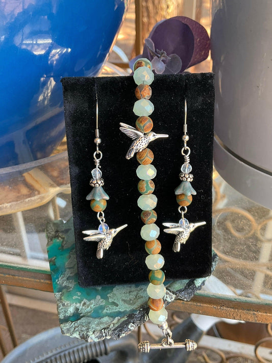 Hummingbird Agate Jewelry Set